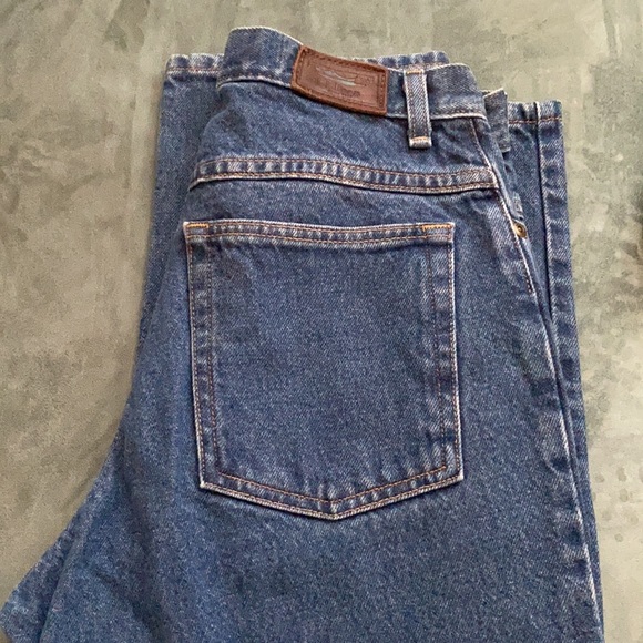 Classic LL Bean Mom Jeans High Rise - Picture 6 of 6